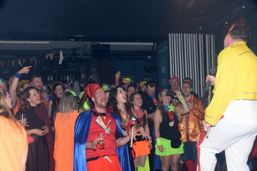 ../Images/Held op sokken feest 133.jpg